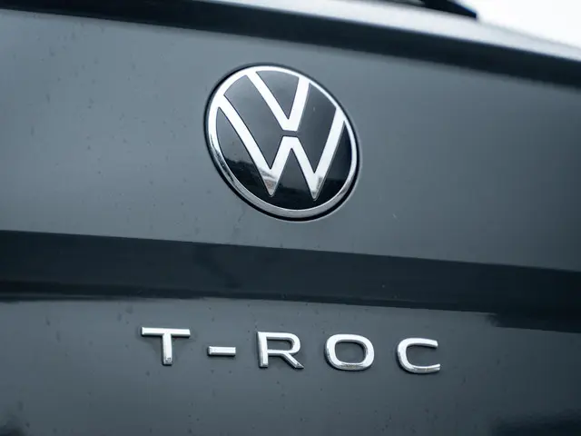 Volkswagen T-Roc 1.0 TSI T-Roc 2021 Benzine 19