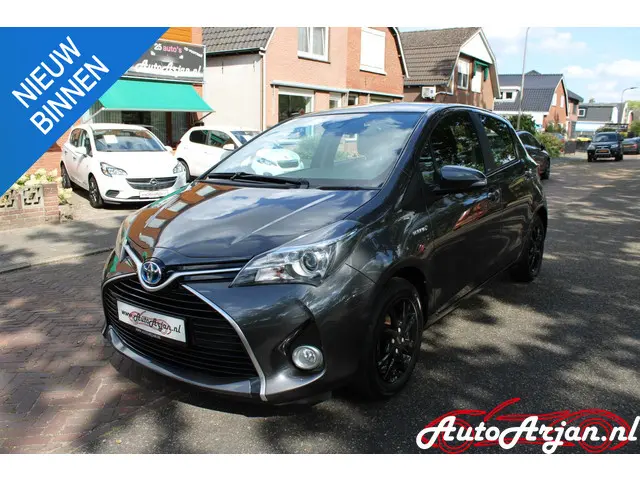 Toyota Yaris 1.5 Hybrid Aspiration 2016 Hybride Benzine