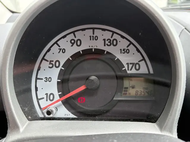 Toyota Aygo 1.0 VVT-i Now 2014 Benzine 9