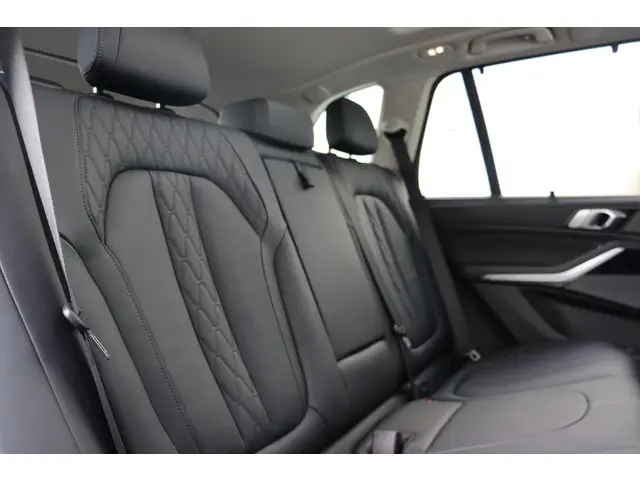 BMW X5 xDrive50e 2023 Hybride Benzine 14