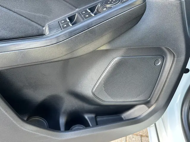 Ford Kuga 2.5 PHEV ST-Line X 2022 Hybride Benzine 23