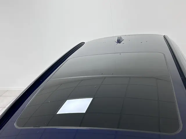 BMW 3 Serie Touring 330e xDrive 2022 Hybride Benzine 12