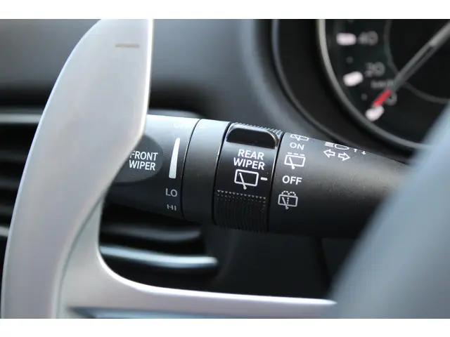 Maserati Levante 2.0 Hybrid Executive 2022 Benzine 35