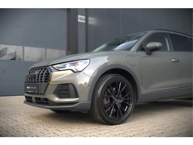 Audi Q3 45 TFSI e Advanced edition 2021 Hybride Benzine 15
