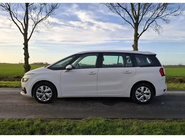 Citroën C4 Spacetourer 2
