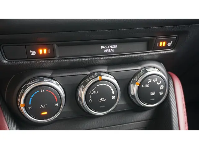 Mazda CX-3 2.0 119Pk SkyActiv-G 120 GT-M 2016 Benzine 24