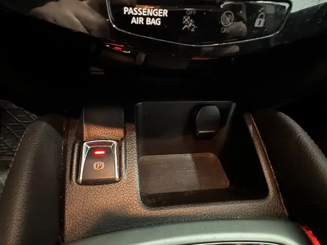 Nissan QASHQAI 1.2 Acenta 2015 Benzine 13