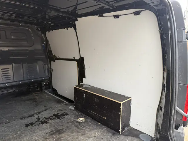 Mercedes-Benz eVito 112 2023 Elektrisch 16