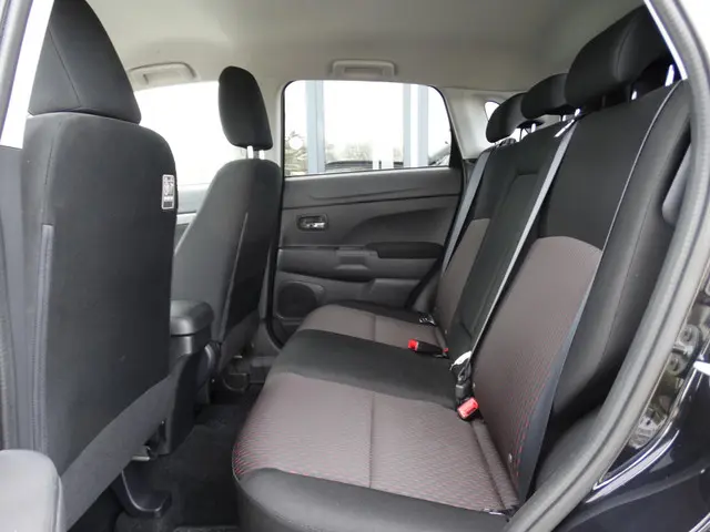 Mitsubishi ASX 1.6 Cleartec Connect Pro 2018 Benzine 8