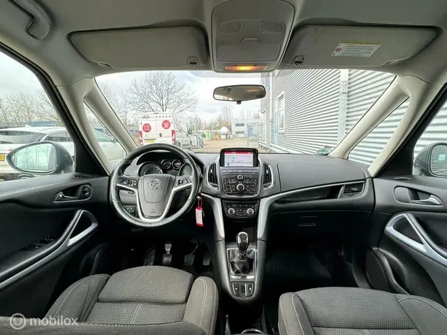 Opel Zafira Tourer 1.6 Innovation 2016 CNG 8