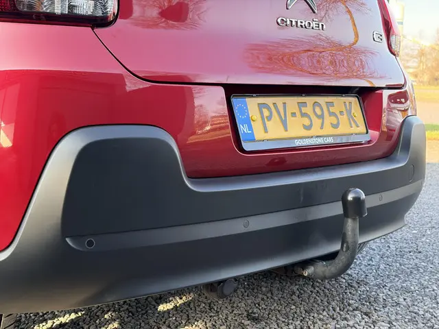 Citroën C3 1.2 PureTech Shine 2017 Benzine 23