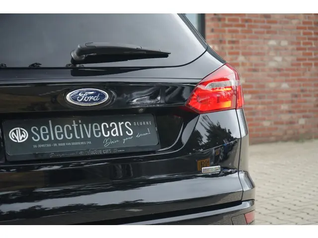 Ford Focus Wagon 1.0 St-line 2018 Benzine 18