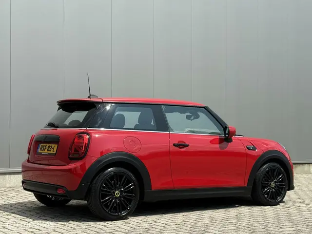 MINI Electric Mini MINI Electric 33 kWh 2022 Elektrisch 5