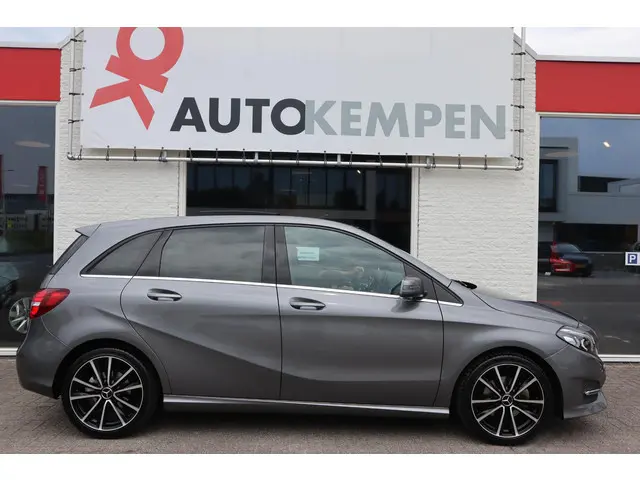 Mercedes-Benz B-Klasse 200 PRESTIGE 2014 Benzine 35