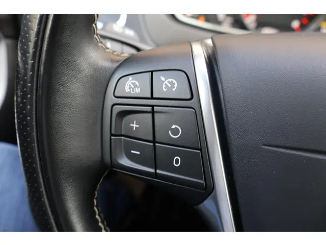 Volvo V40 1.5 T3 Polar+ Sport 2019 Benzine 20