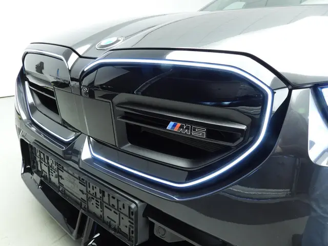 BMW M5 Touring 2026 Hybride Benzine 52