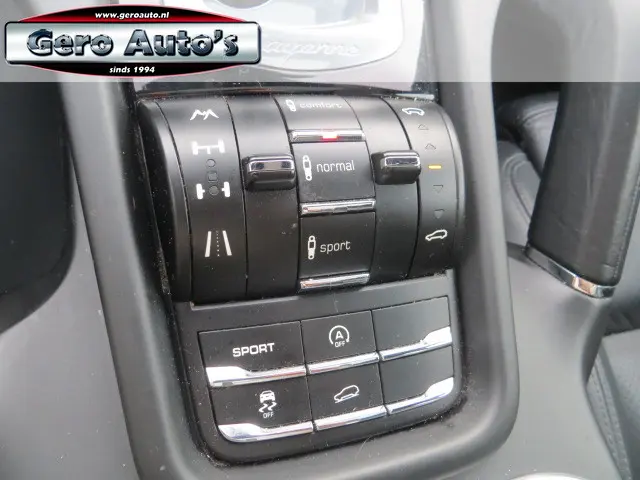 Porsche Cayenne 3.6 nl-auto vol opties 2013 Benzine 8
