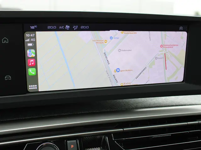 Peugeot 5008 1.2 Hybrid 145 Allure 2025 Hybride Benzine 24