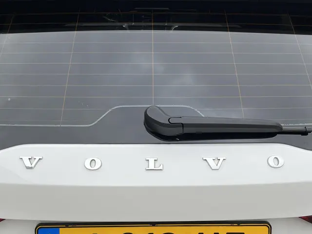Volvo V60 2.0 B3 Business Pro 2020 Benzine 63