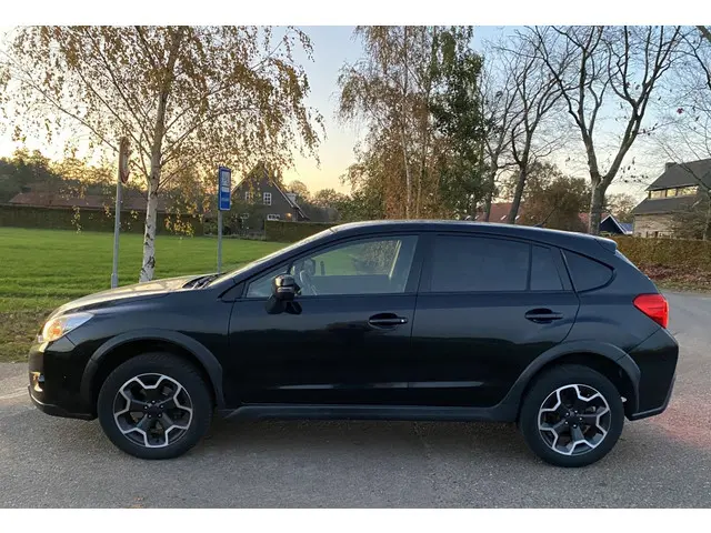 Subaru XV 2.0D Luxury AWD 2015 Diesel 18