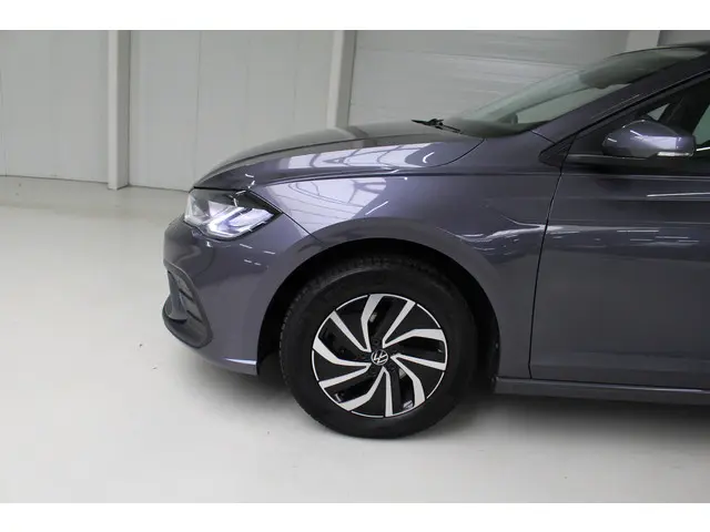 Volkswagen Polo 1.0 TSI Life 2021 Benzine 7