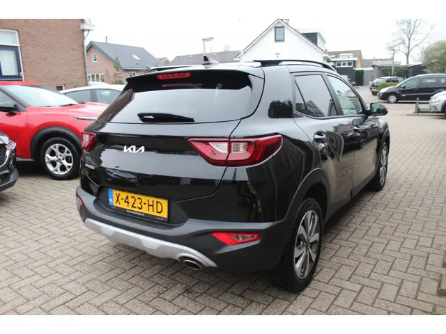 Kia Stonic 1.0 T-GDi MHEV Dynamic+Line 2023 Benzine 6