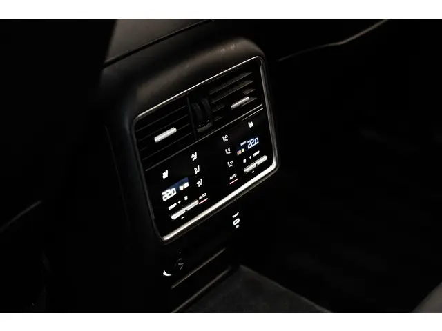 Porsche Cayenne 3.0 E-Hybrid 2021 Hybride Benzine 27