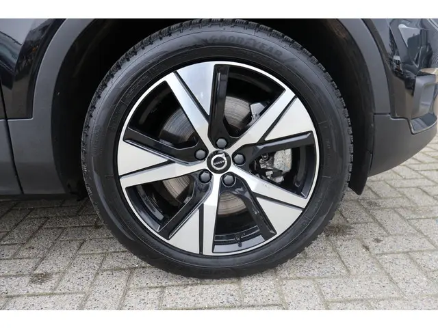 Volvo XC40 Recharge P8 AWD R-Design 2020 Elektrisch 23