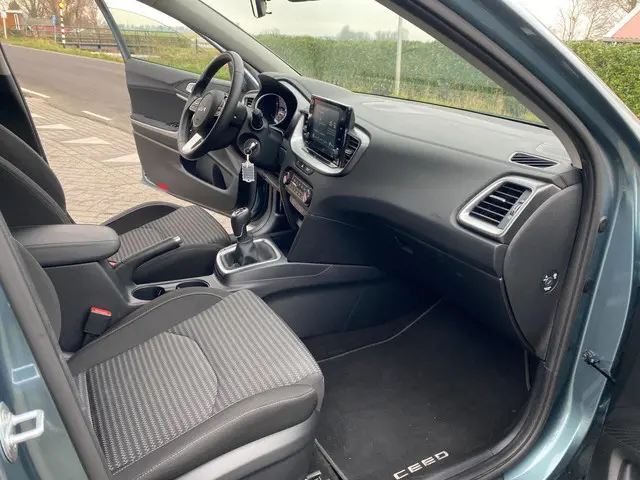 Kia XCeed 1.0 T-GDi ComfortLine 2023 Benzine 11
