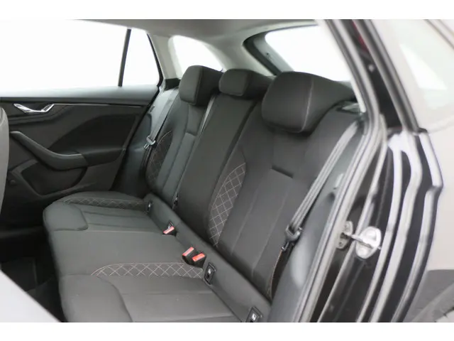 Škoda Scala 1.0 TSI Ambition 2020 Benzine 12