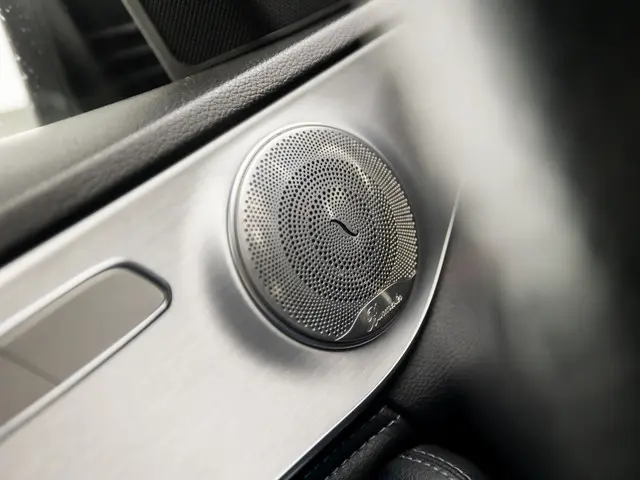 Mercedes-Benz C-Klasse 180 Sport 2014 Benzine 18