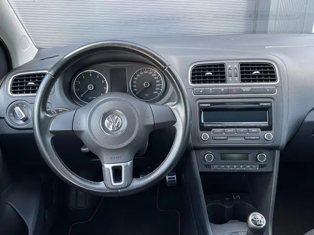 Volkswagen Polo 1.2 TSI Highline 2012 Benzine 10