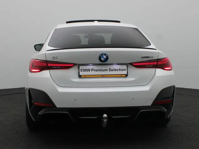 BMW i4 eDrive35 2025 Elektrisch 5