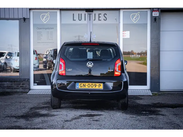 Volkswagen up! 1.0 high up! 2015 Benzine 11