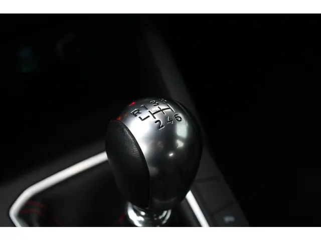 Ford Kuga 1.5 EcoBoost ST-Line 2020 Benzine 29