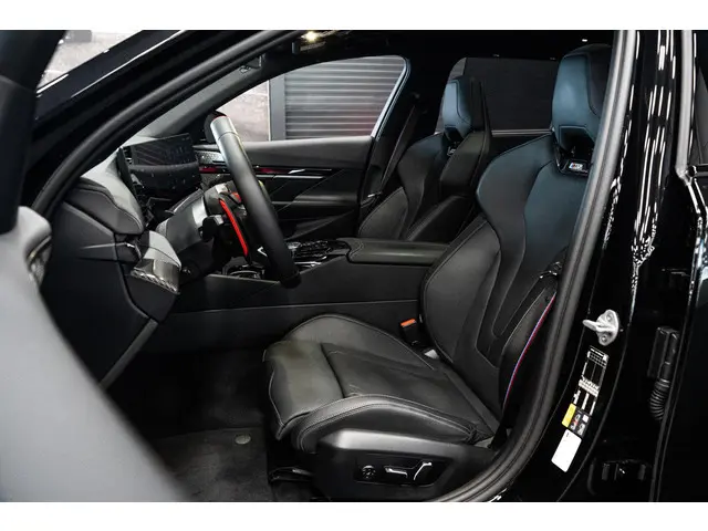 BMW M5 5-serie Touring 2025 Hybride Benzine 3