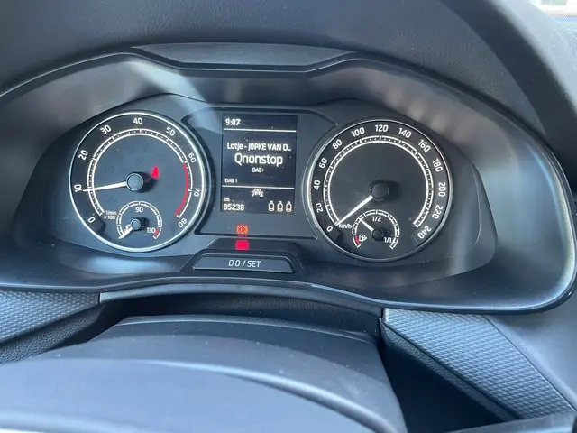 Škoda Kamiq 1.0 TSI Active 2021 Benzine 10