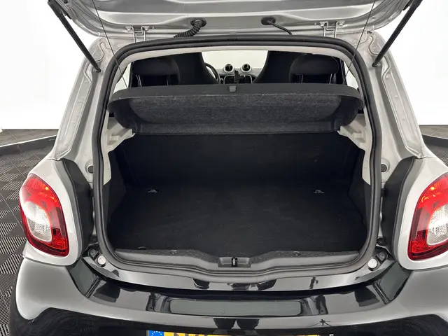 Smart Forfour 1.0 Pure Cool&Audio Pack 2017 Benzine 10