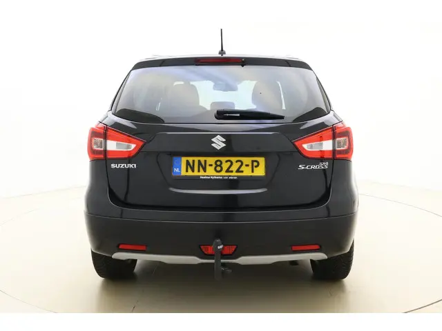 Suzuki S-Cross 1.4 Boosterjet Exclusive 2017 Benzine 11