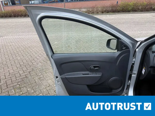 Dacia Logan MCV 0.9 TCe Ambiance 2017 Benzine 10