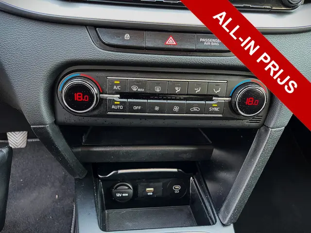 Kia Ceed 1.0 T-GDi DynamicLine 2022 Benzine 17