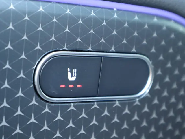 Mercedes-Benz GLA 180 AMG Line 2025 Benzine 10