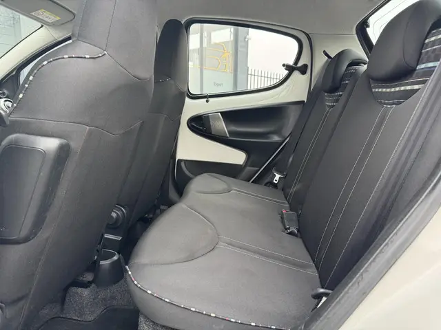 Citroën C1 1.0 Collection 2014 Benzine 8