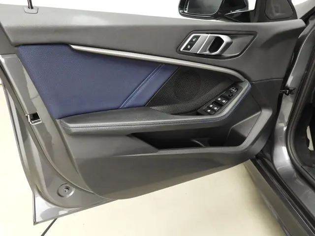 BMW 1 Serie 5-deurs 118i 2020 Benzine 21