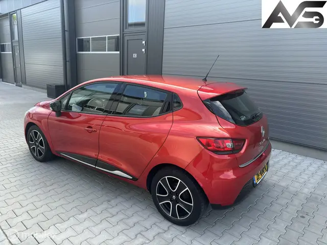 Renault Clio 0.9 TCe Expression 2014 Benzine 3