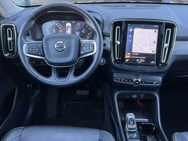 Volvo XC40 2.0 T4 190 pk Inscription 2019 Benzine 10