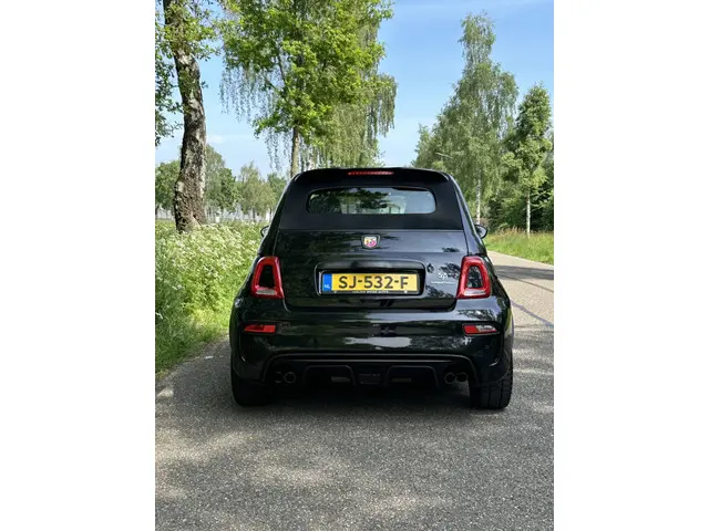 Fiat 500C 1.4 T-Jet Abarth Competizione | 2017 Benzine 7