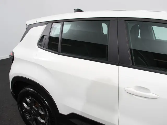 Jeep Avenger Longitude 54 kWh Automaat 2024 Elektrisch 23