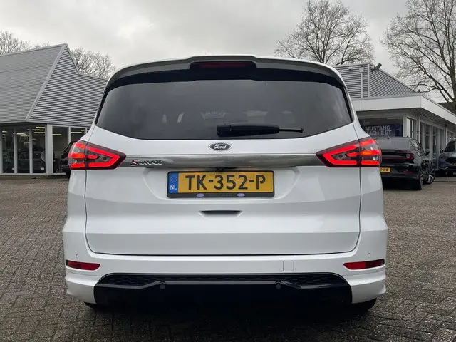 Ford S-Max 3