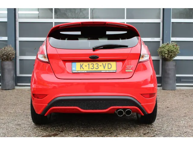 Ford Fiesta 1.6 ST1 2014 Benzine 9